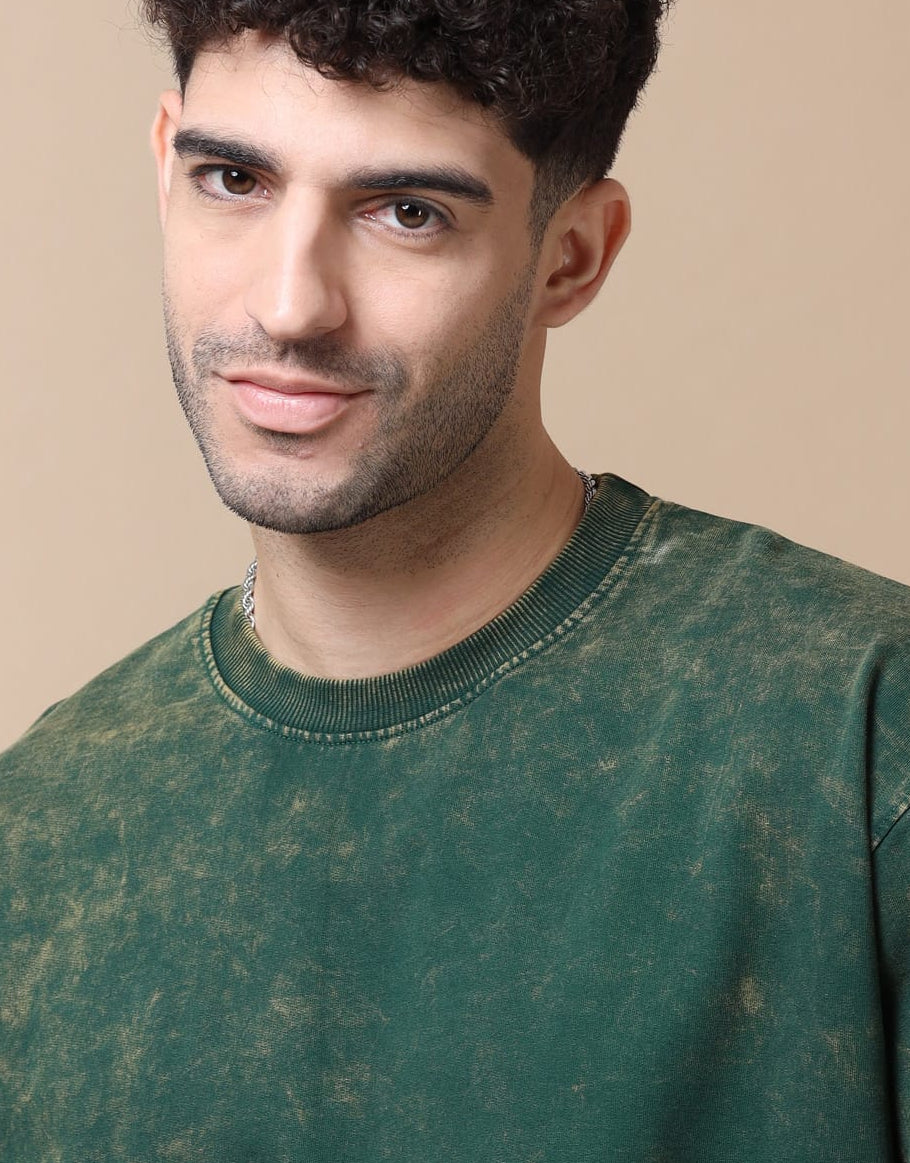 Acid wash oversized T-shirts