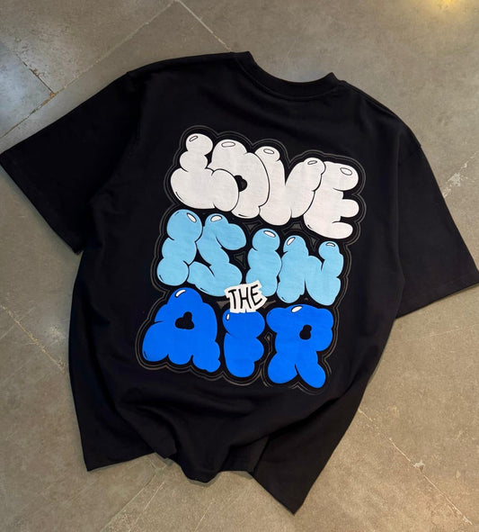 Love in air T-shirt